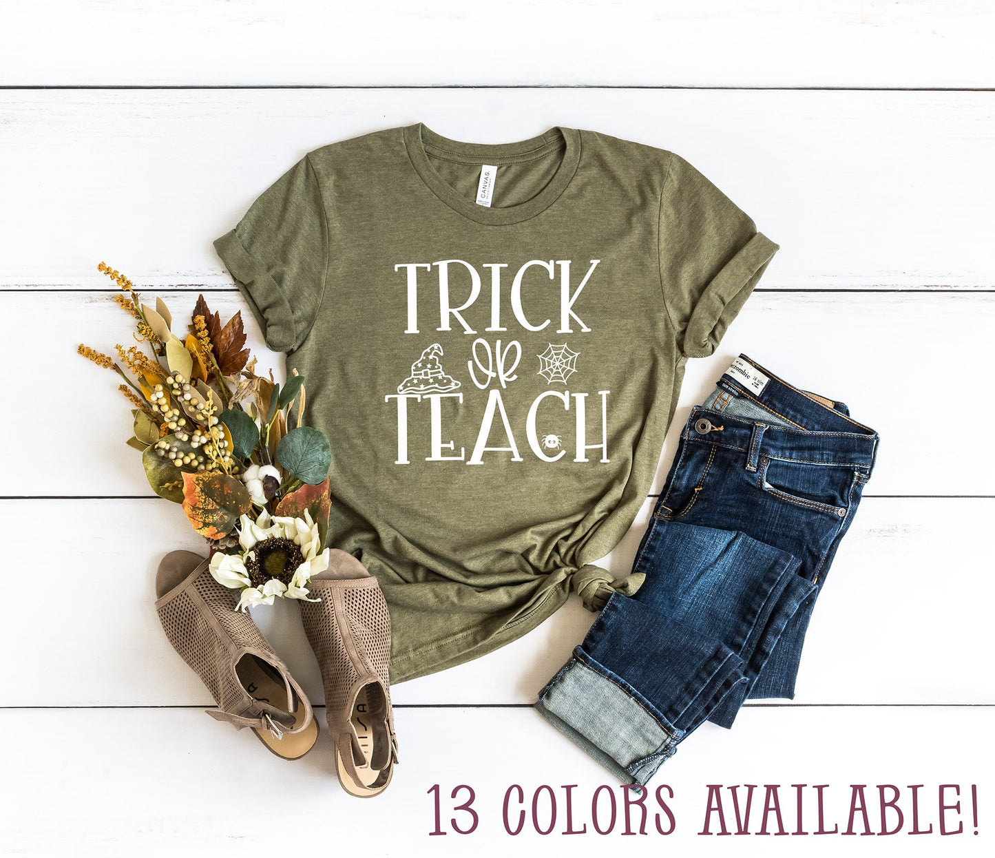 Teacher Halloween Shirt, Teacher Shirt, Womens Halloween shirt, Trick or Teach Shirt, Fall Womens Shirt, Pumpkin T-Shirt