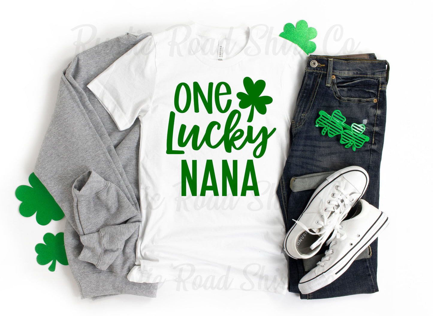 St Patricks Day Shirt Women, Lucky Grandma Shirt, Shamrock Shirt, Lucky Irish T Shirt, Family St Patricks Day Shirt