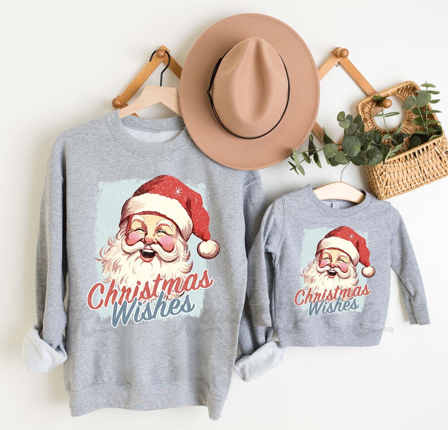 Retro Santa Sweatshirt, Vintage Christmas Sweatshirt, Holiday Sweater, Family Christmas Sweatshirt