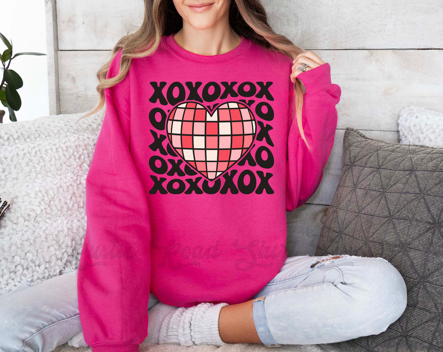 XOXO Valentines Sweatshirt, Valentines Day Sweater, Valentines Crewneck, Teacher Valentines Gift