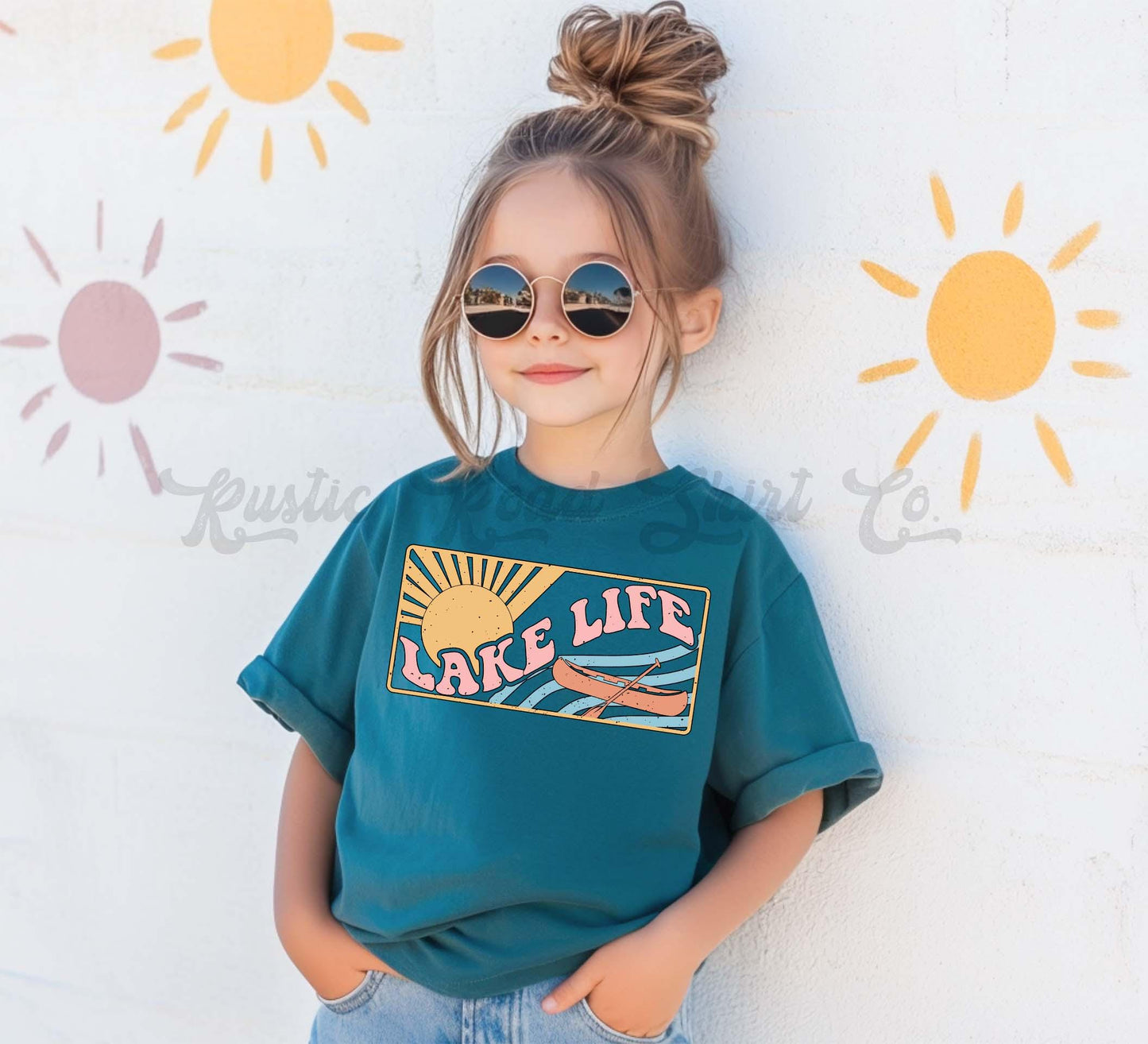 Lake Life Shirt, Summer Girls Shirt, Beach Vacation Shirt, Retro 90s shirt, Summer Vacation Shirt,