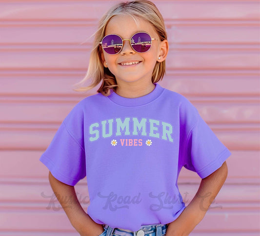 Summer Vibes Shirt, Lake Girls Shirt, Summer Girls Shirt, Beach Vacation Shirt, Retro 90s shirt, Summer Vacation Shirt,
