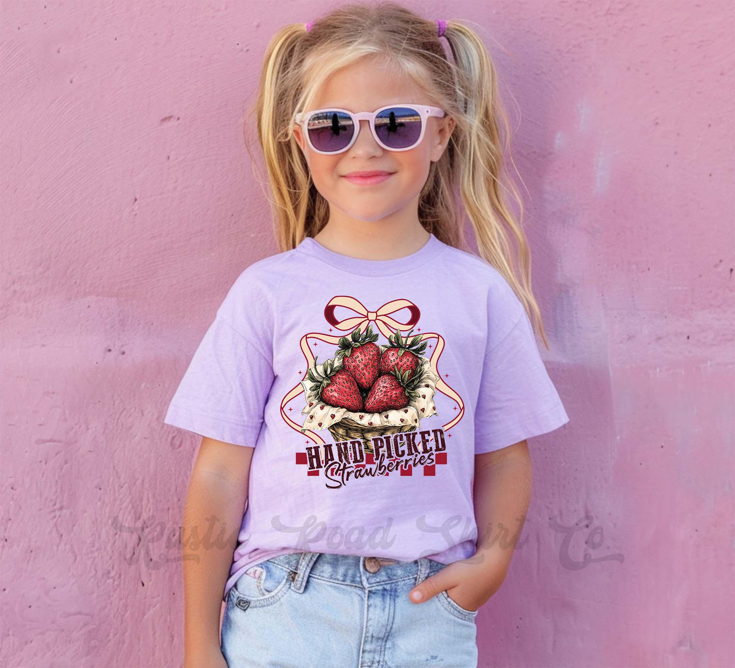 Strawberry Shirt, Summer Girls Shirt, Beach Vacation Shirt, Retro 90s shirt, Summer Vacation Shirt,