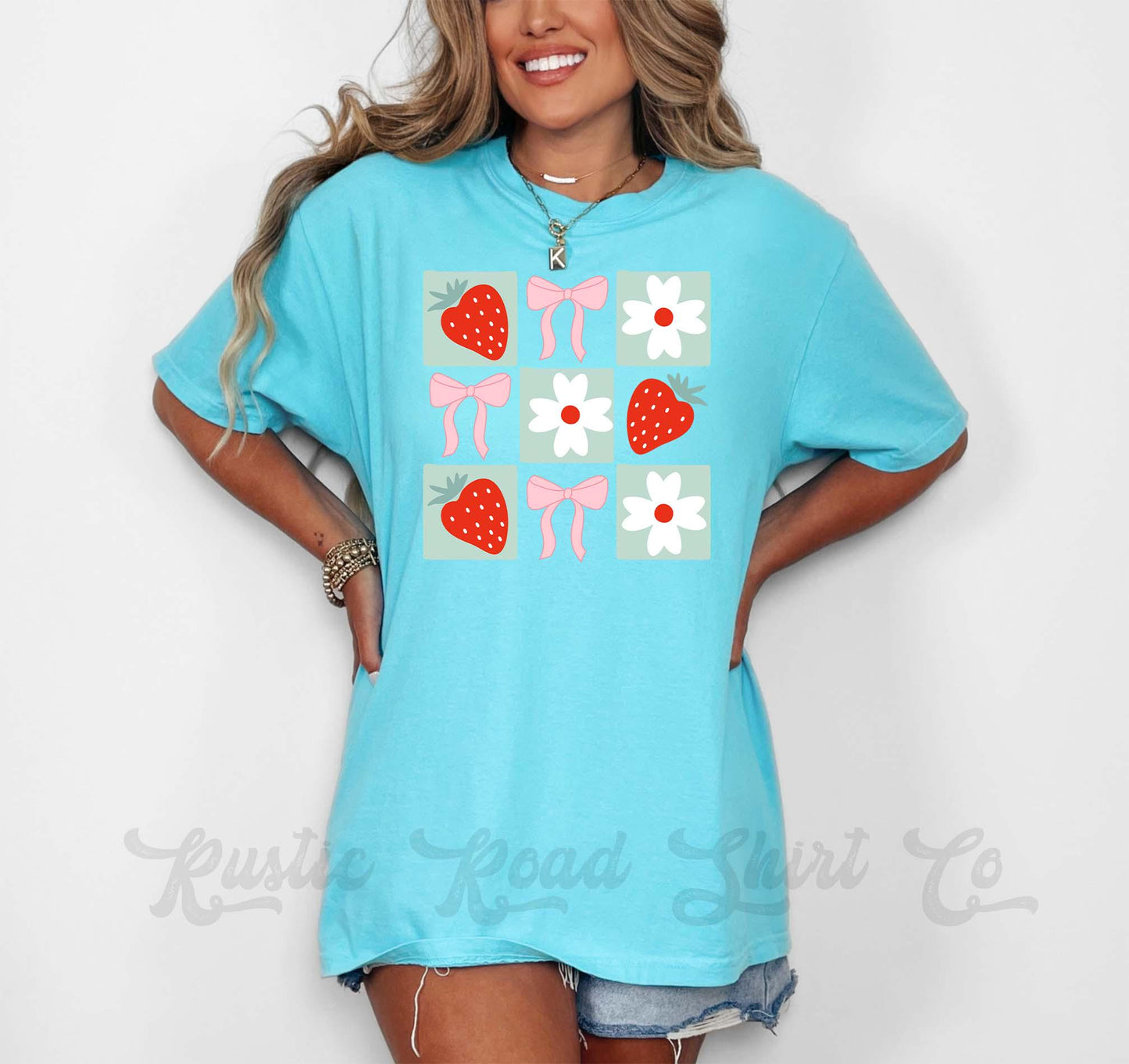 Strawberry Shirt, Comfort Colors® Shirt, Strawberry T Shirt, Summer Coquette Shirt, Oversized Shirt, Plus Sized Strawberry Shirt