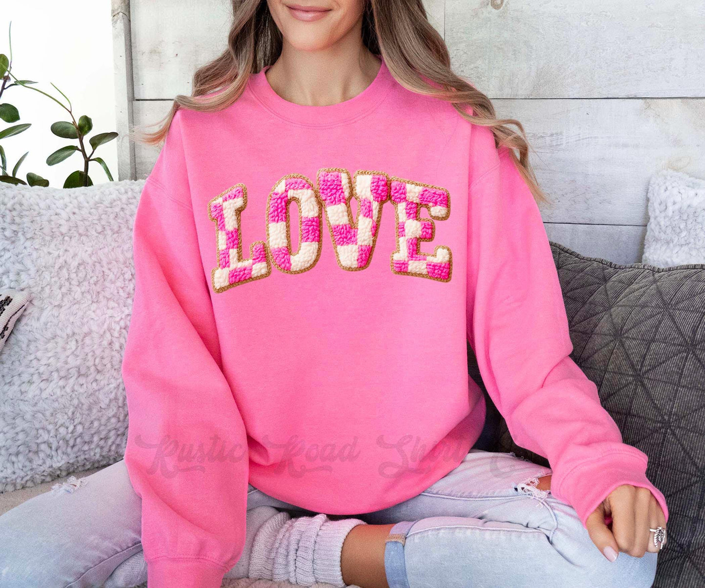 Love Valentines Sweatshirt, Faux Yarn Valentines Sweatshirt, Valentines Crewneck, Teacher Valentines Gift