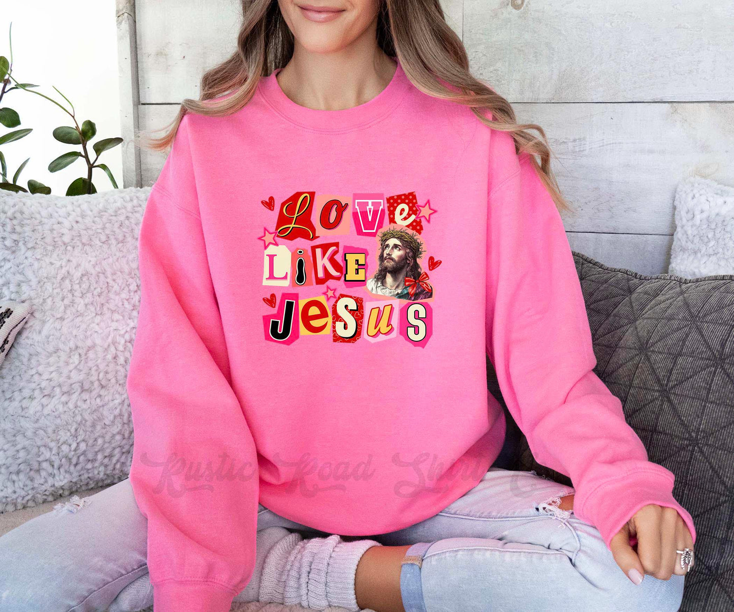Love Like Jesus Valentines Sweatshirt, Womens Valentines Sweatshirt, Valentines Crewneck, Retro Valentines Gift